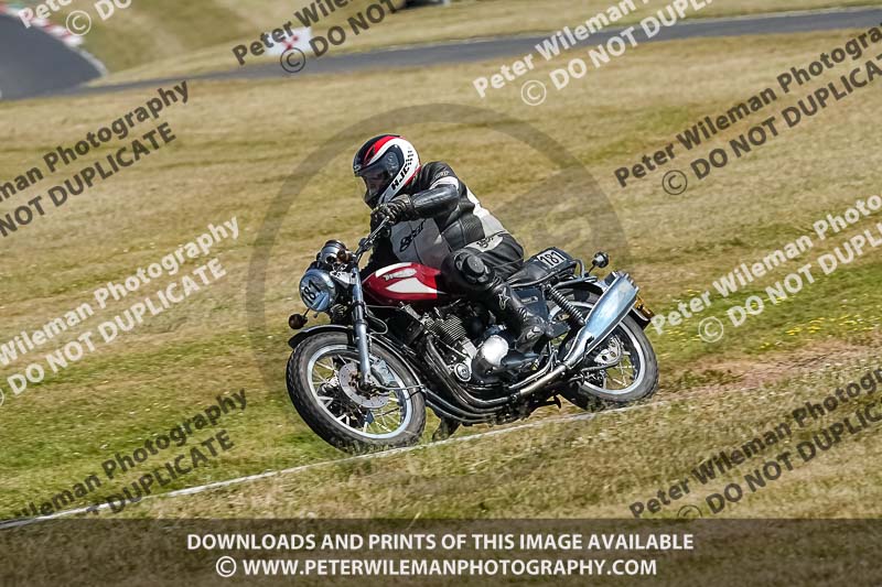 cadwell park;cadwell park photographs;cadwell trackday photographs;enduro digital images;event digital images;eventdigitalimages;peter wileman photography;racing digital images;trackday digital images;trackday photos